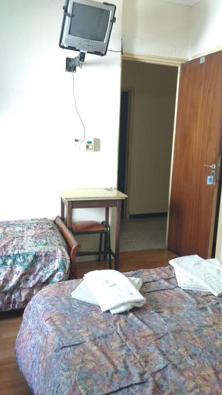 Hotel Lyon 마르델플라타 외부 사진